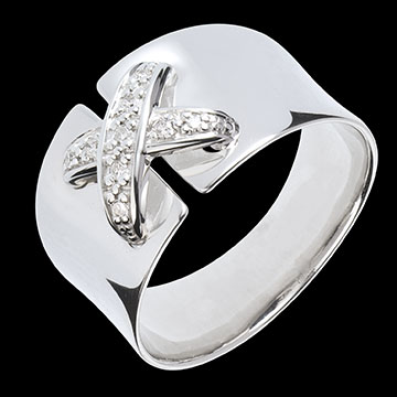 white_gold_diamond_jewellery